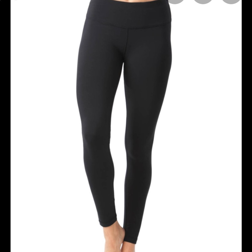 Black leggings